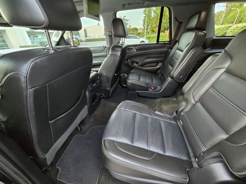 Used 2018 GMC Yukon Denali w/ Denali Ultimate Package image 19