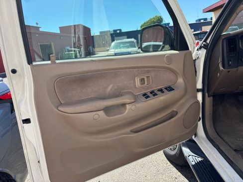 Used 2004 Toyota Tacoma PreRunner w/ Convenience Pkg RWD image 13