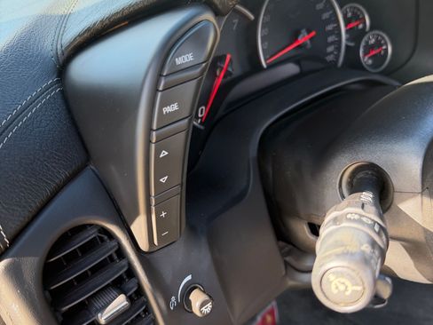 Used 2010 Chevrolet Corvette Grand Sport w/ Preferred Equipment Group image 10