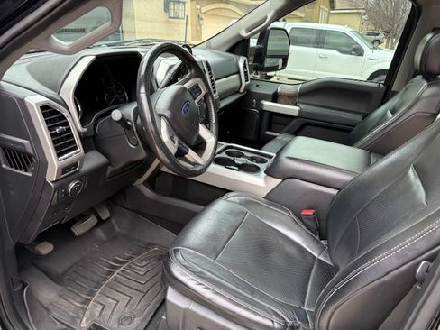 Used 2018 Ford F250 Lariat w/ Lariat Ultimate Package image 13