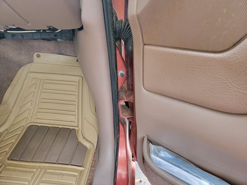 Used 1995 Ford F150 2WD Regular Cab image 24