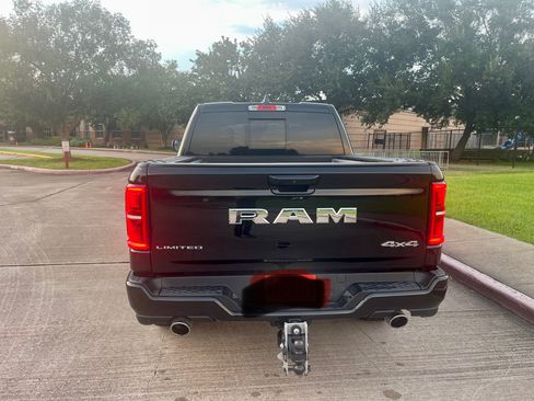 Used 2025 RAM 1500 Limited w/ Off Road Group image 29