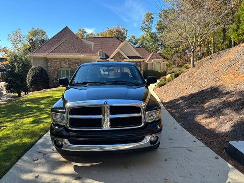 Used 2003 Dodge Ram 1500 Truck SLT image 2