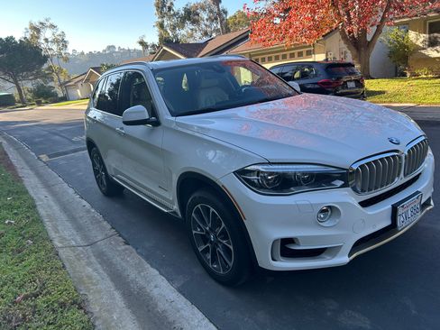Used 2015 BMW X5 xDrive50i image 2