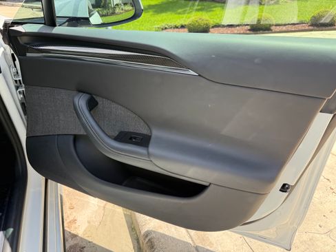 Used 2021 Tesla Model S Plaid AWD/4WD image 17