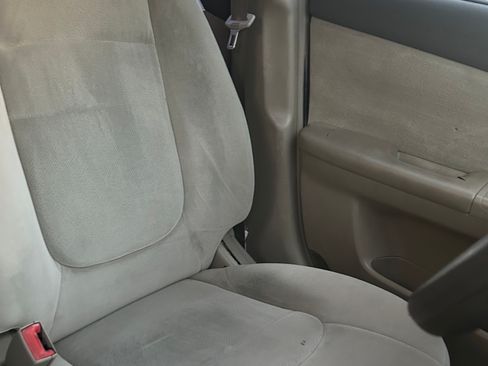 Used 2006 Kia Spectra EX image 19