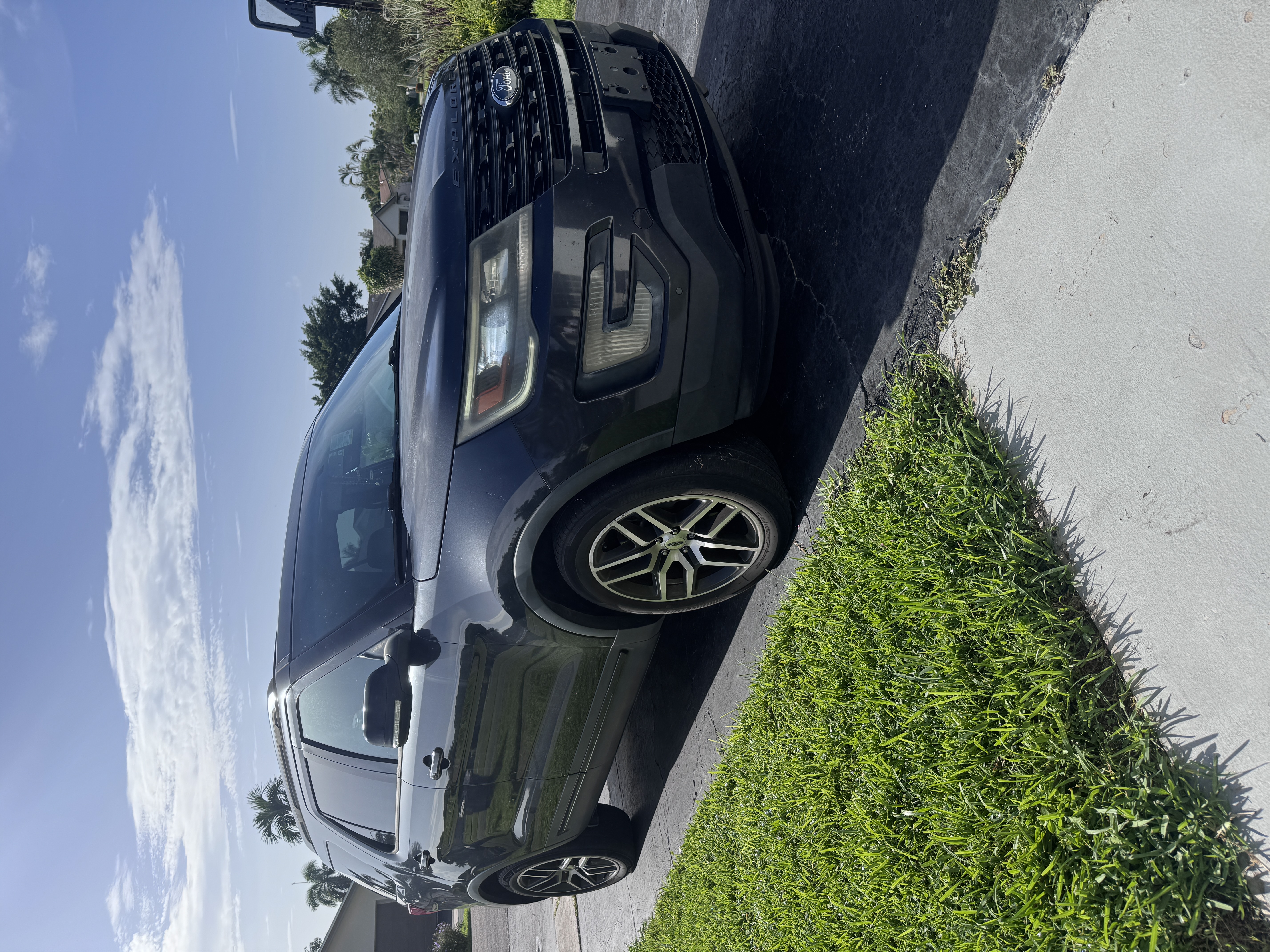 Used 2017 Ford Explorer Sport w/ Equipment Group 401A AWD/4WD image 1