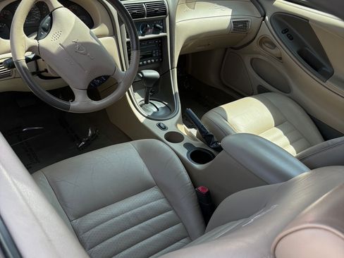 Used 2004 Ford Mustang GT Premium image 2