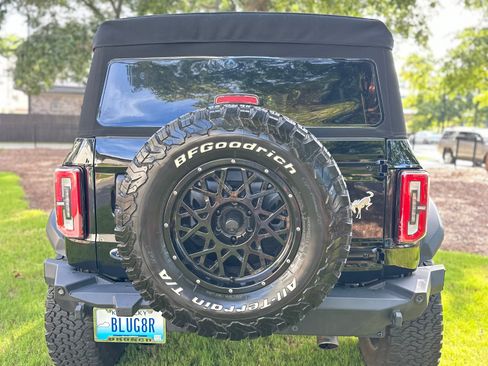 Used 2021 Ford Bronco Badlands image 5