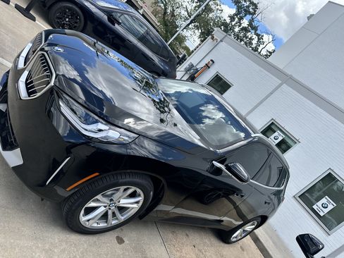 Used 2025 BMW X3 xDrive30i w/ Premium Package image 5