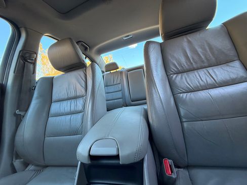 Used 2010 Honda Accord EX-L image 6