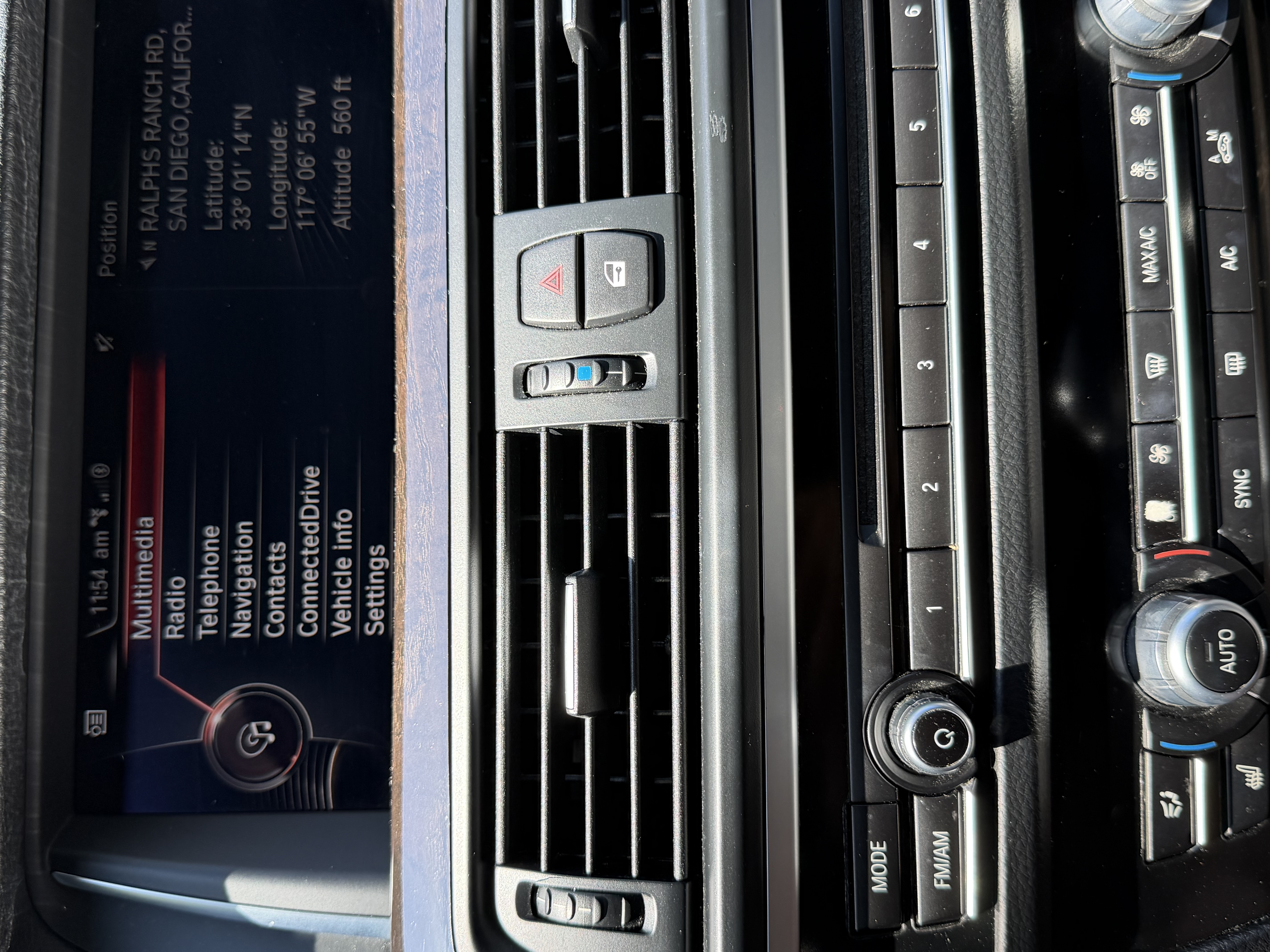 Used 2015 BMW 528i Sedan RWD image 11