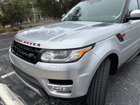 Used 2014 Land Rover Range Rover Sport HSE image 11