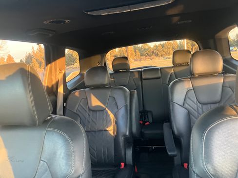 Used 2023 Kia Telluride EX X-Line image 14