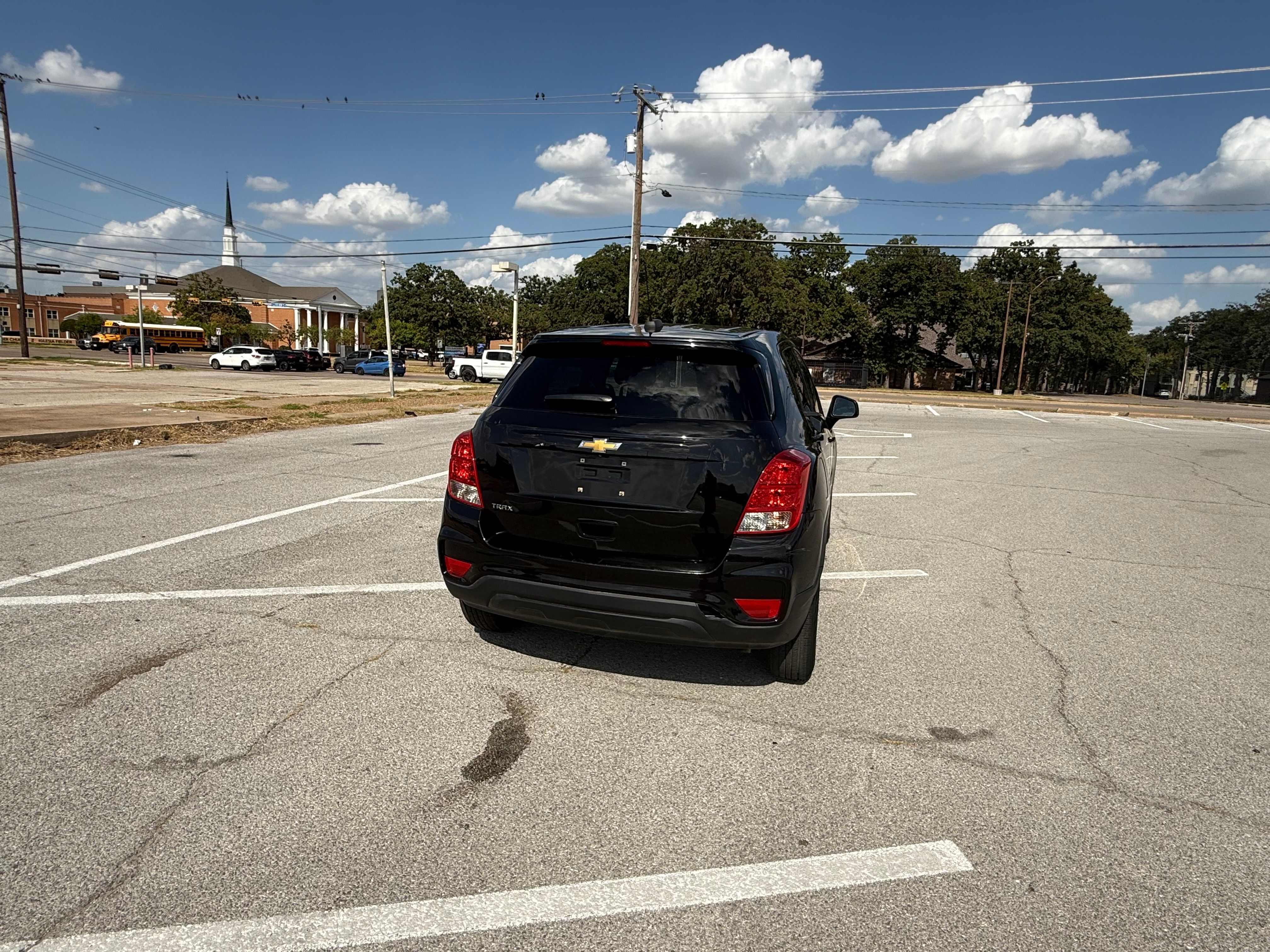 Used 2019 Chevrolet Trax LS FWD image 8