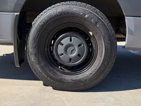 Used 2022 Mercedes-Benz Sprinter 2500 image 23