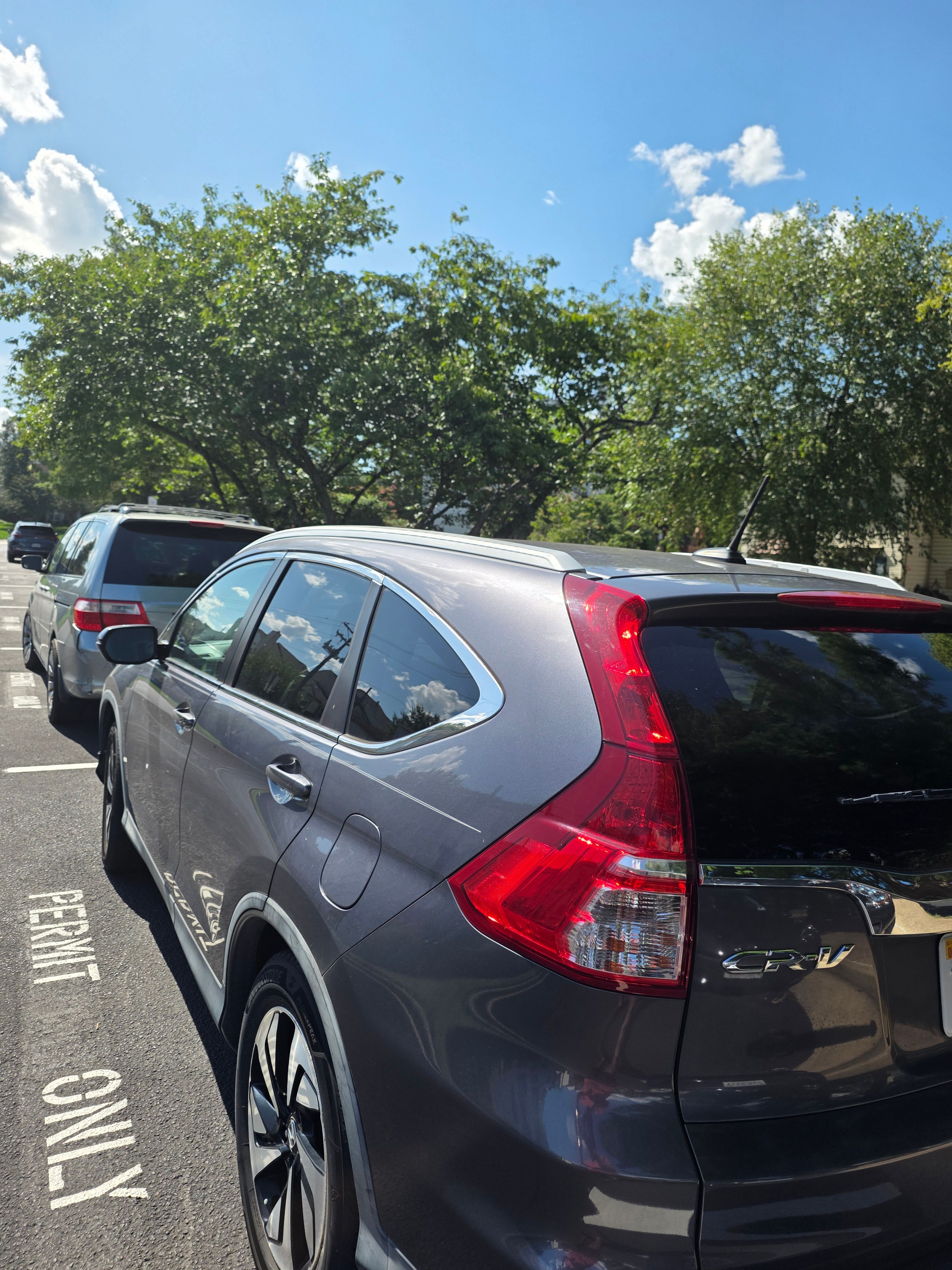 Used 2016 Honda CR-V Touring image 2