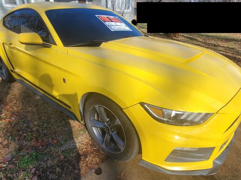 Used 2015 Ford Mustang Coupe w/ Equipment Group 051A image 5