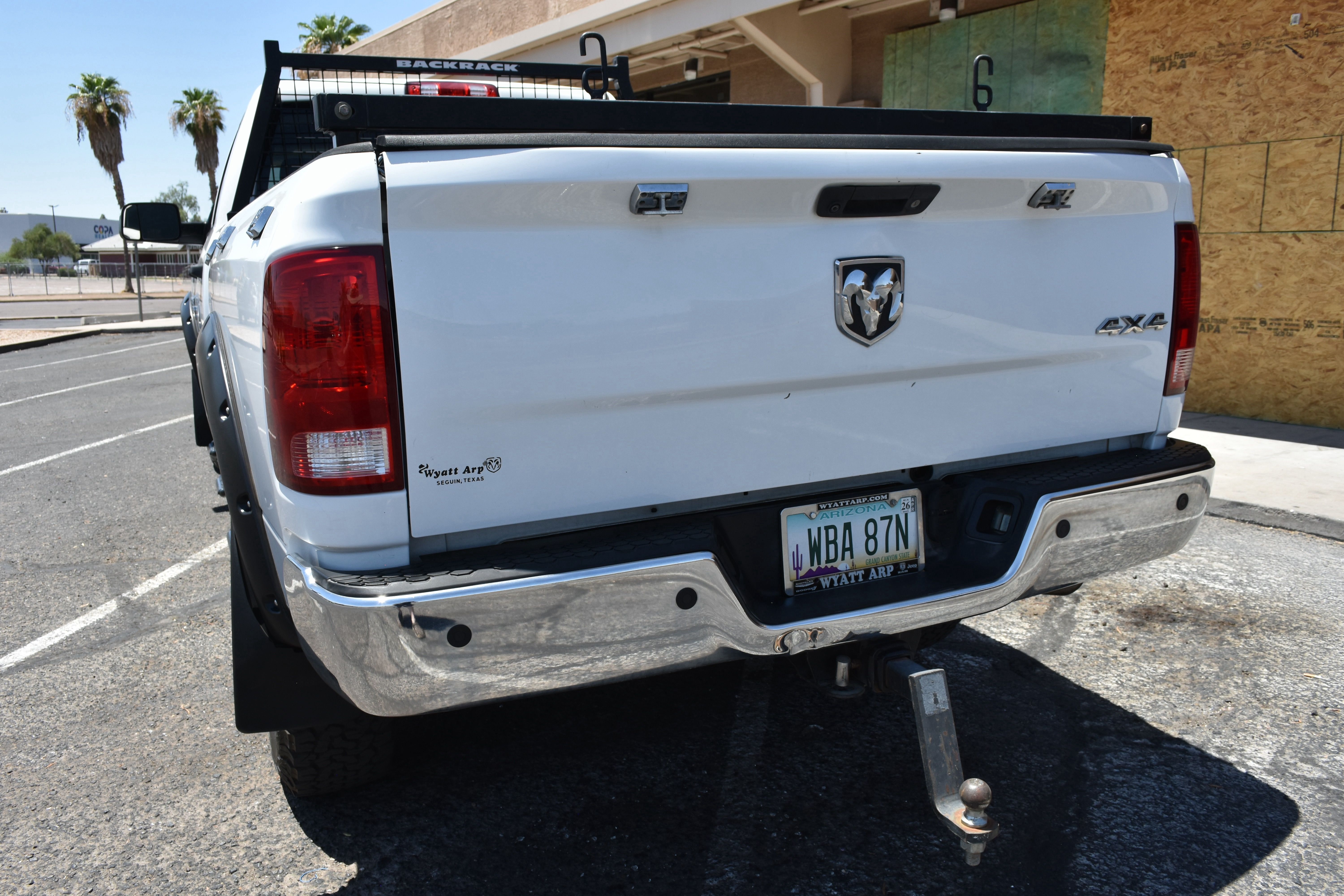 Used 2016 RAM 2500 Tradesman w/ Chrome Appearance Group AWD/4WD image 13