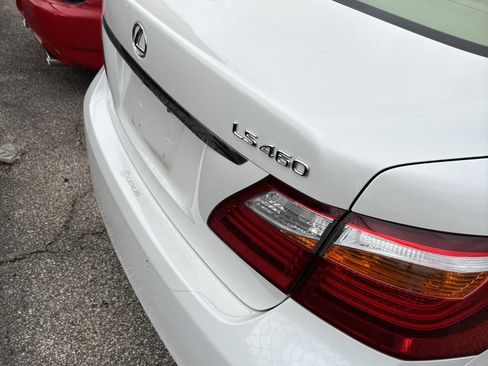 Used 2012 Lexus LS 460 w/ Luxury Value Edition image 5