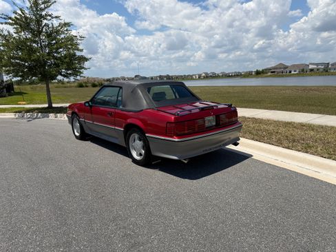 Used 1992 Ford Mustang GT RWD image 19