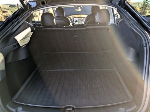 Used 2020 Tesla Model Y Long Range image 19