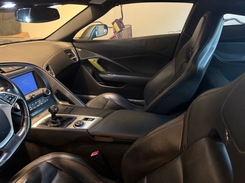 Used 2017 Chevrolet Corvette Stingray Coupe w/ 2LT Preferred Equipment Group image 14