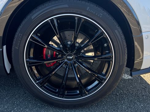 Used 2021 Audi RS Q8 w/ Carbon Optic Package image 19