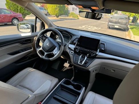 Used 2019 Honda Odyssey EX-L image 23