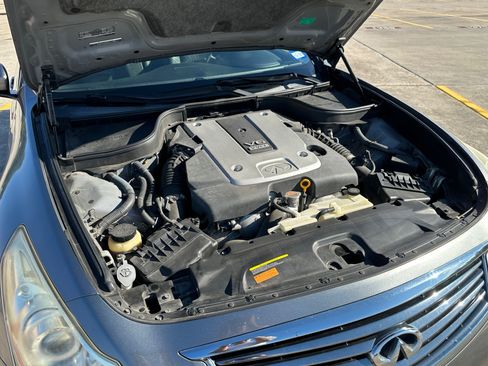 Used 2012 INFINITI G37 Journey w/ Premium Pkg image 13