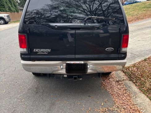 Used 2000 Ford Excursion Limited image 8