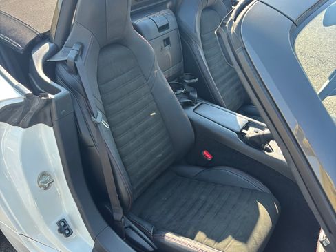 Used 2017 FIAT 124 Spider Abarth RWD image 14