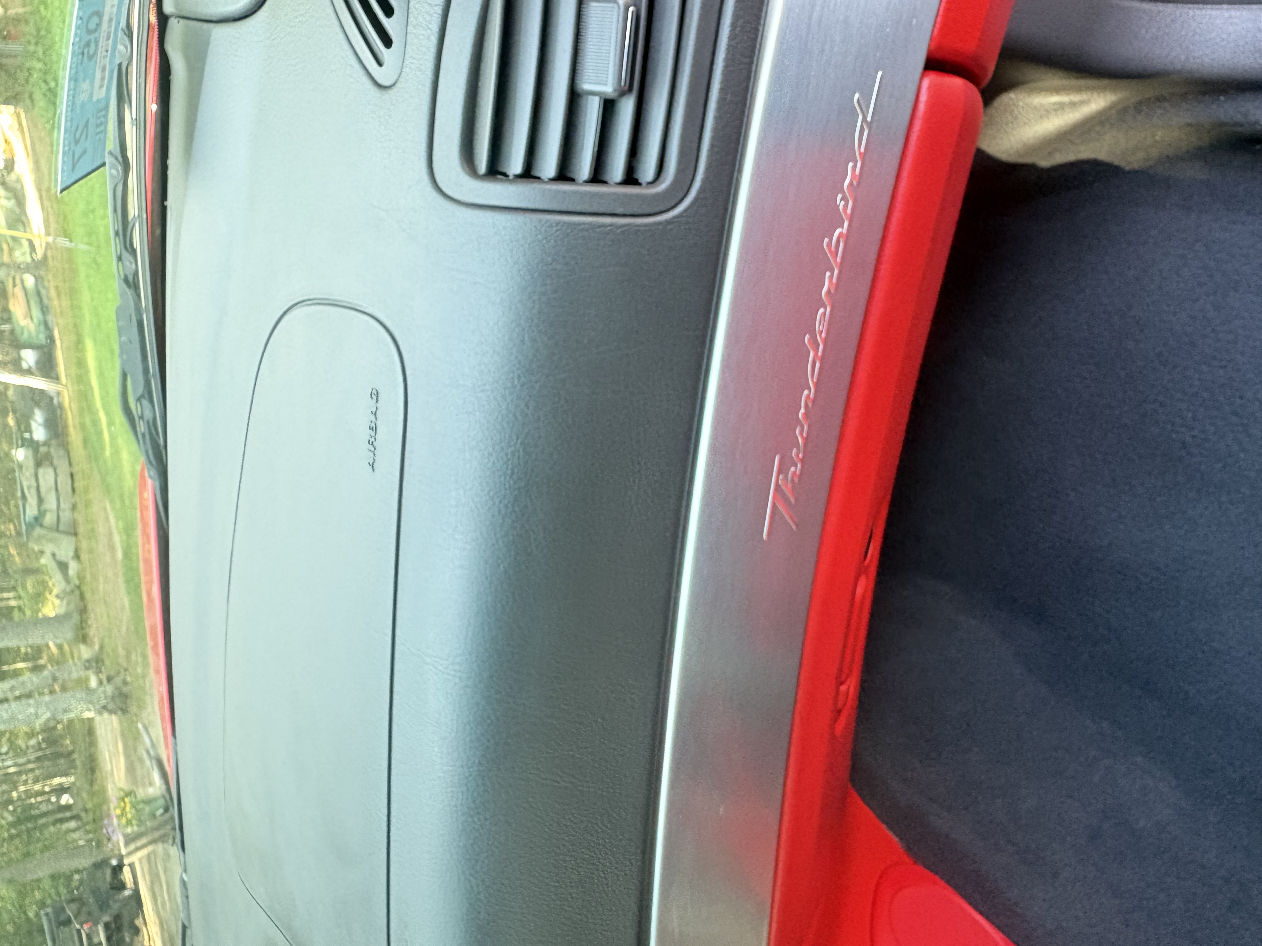 Used 2002 Ford Thunderbird RWD image 16