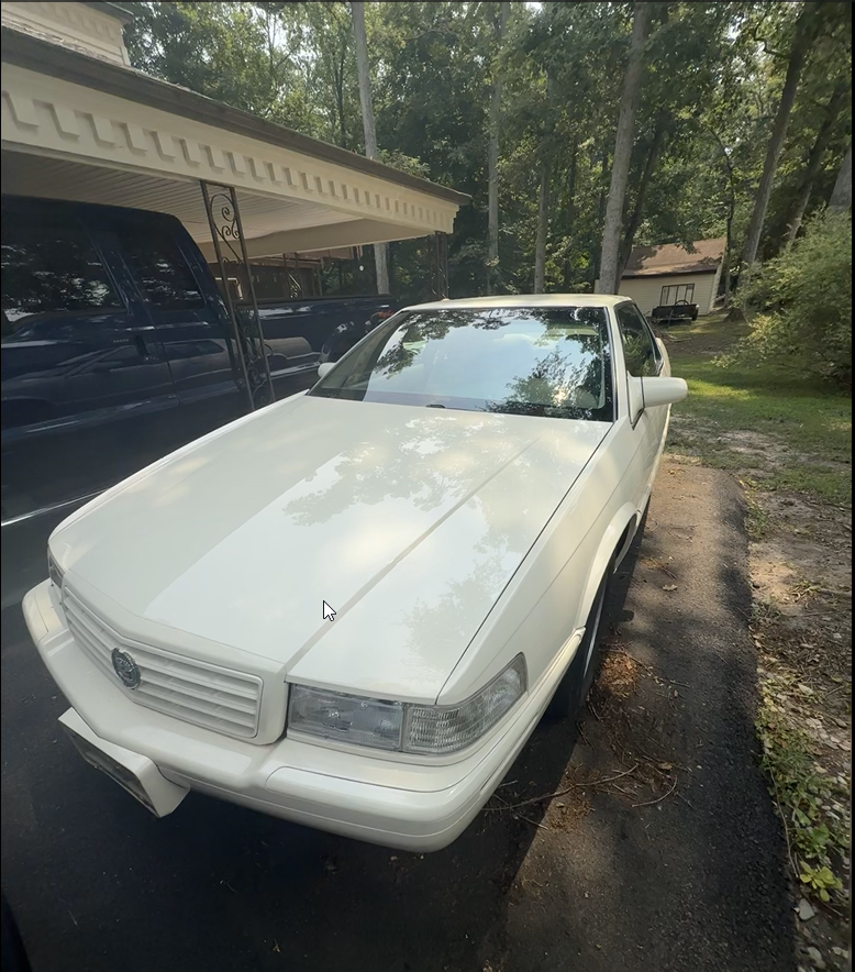 Used 2002 Cadillac Eldorado Collector's Edition FWD image 2