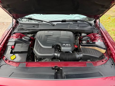 Used 2020 Dodge Challenger GT w/ Driver Convenience Group image 9