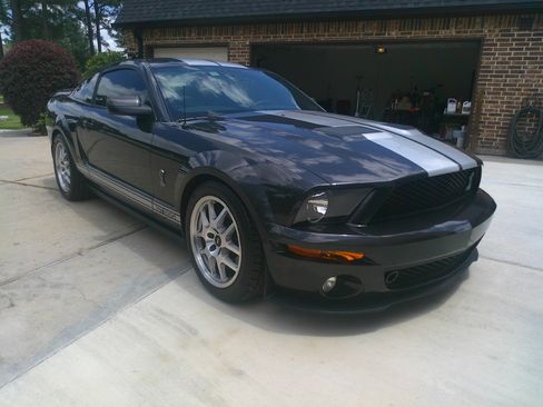 Used 2007 Ford Mustang Shelby GT500 RWD image 4