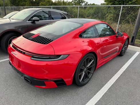 Used 2024 Porsche 911 Carrera T image 12