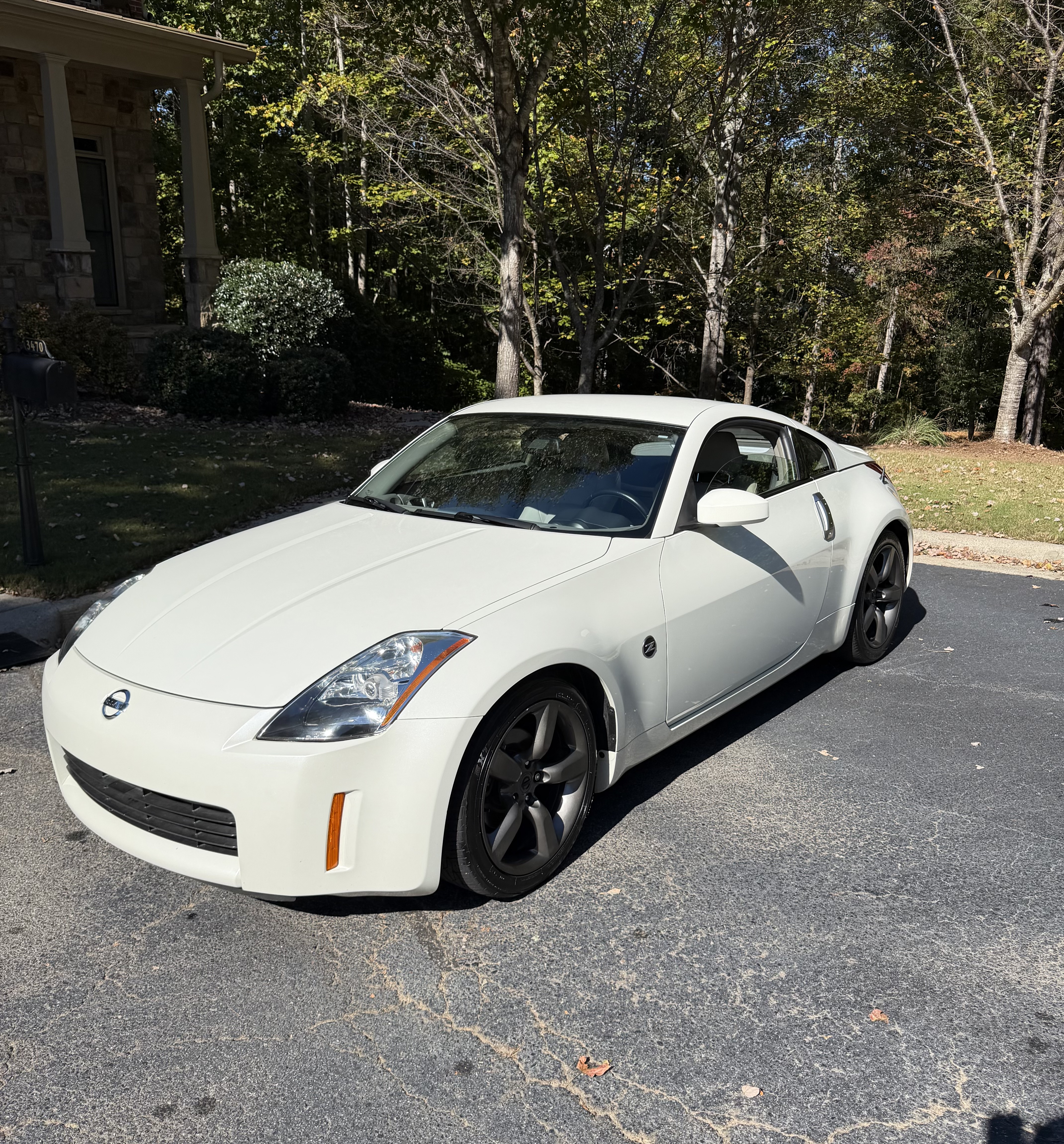 Used 2003 Nissan 350Z Touring w/ Aerodynamics Pkg RWD image 1