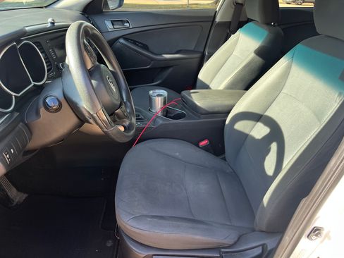 Used 2015 Kia Optima LX image 8