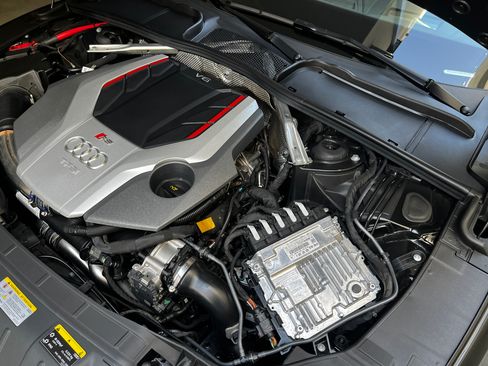 Used 2024 Audi RS 5 Sportback AWD/4WD image 22