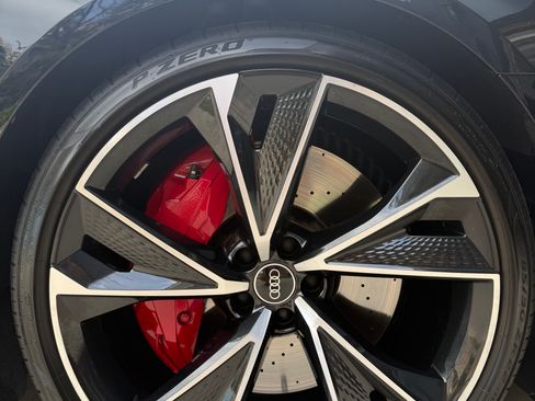 Used 2021 Audi RS 7 Sportback w/ Carbon Optic Package AWD/4WD image 12