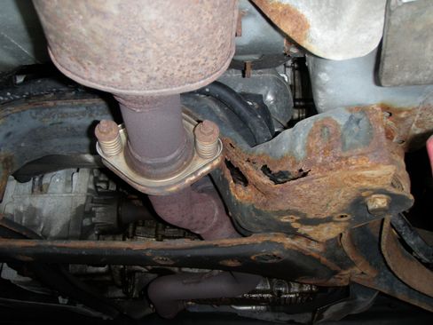 Used 2010 Ford Escape XLT image 18