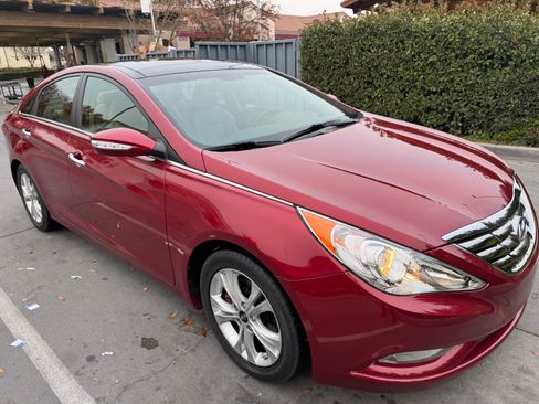 Used 2013 Hyundai Sonata Limited w/ Premium Pkg image 9
