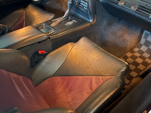 Used 1995 Chevrolet Corvette Convertible image 2