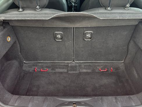 Used 2013 MINI Cooper Hardtop image 12