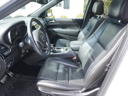 Used 2020 Jeep Grand Cherokee High Altitude image 15