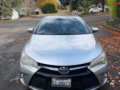 Used 2017 Toyota Camry SE