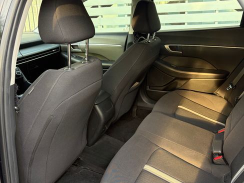 Used 2024 Hyundai Sonata SEL w/ Convenience Package image 6