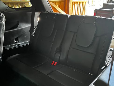 Used 2024 Ford Explorer ST w/ Equipment Group 401A AWD/4WD image 12