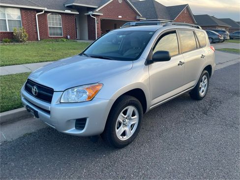 Used 2012 Toyota RAV4 FWD w/ Value Pkg image 5